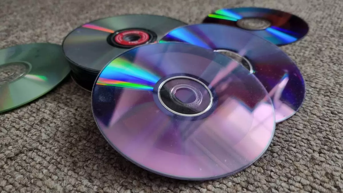 The Silent Crisis of Physical Media: Understanding the DVD Disc Rot Dilemma