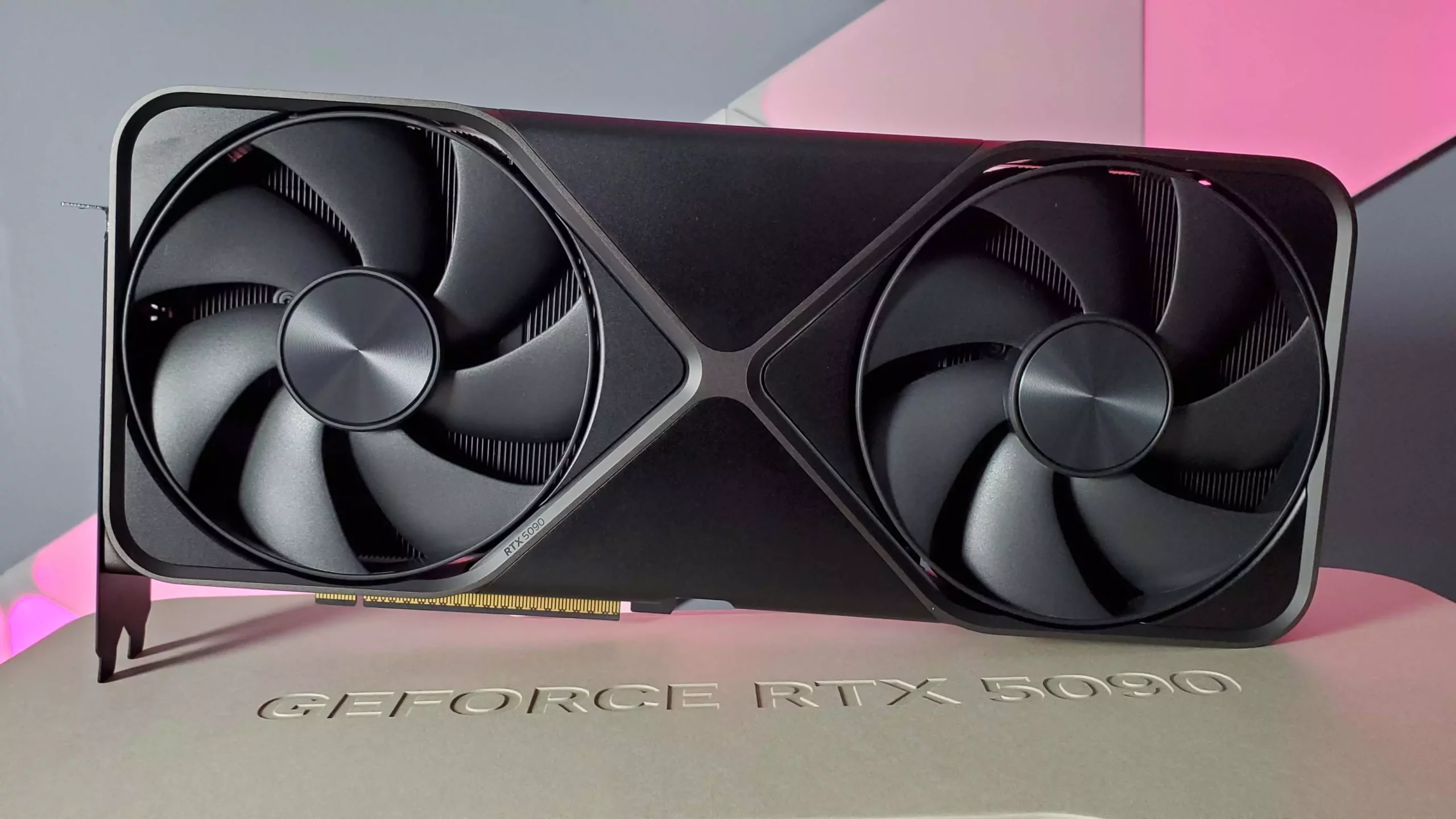 Revolutionary Strategies: How Japanese Retailers Are Tackling GPU Scalpers