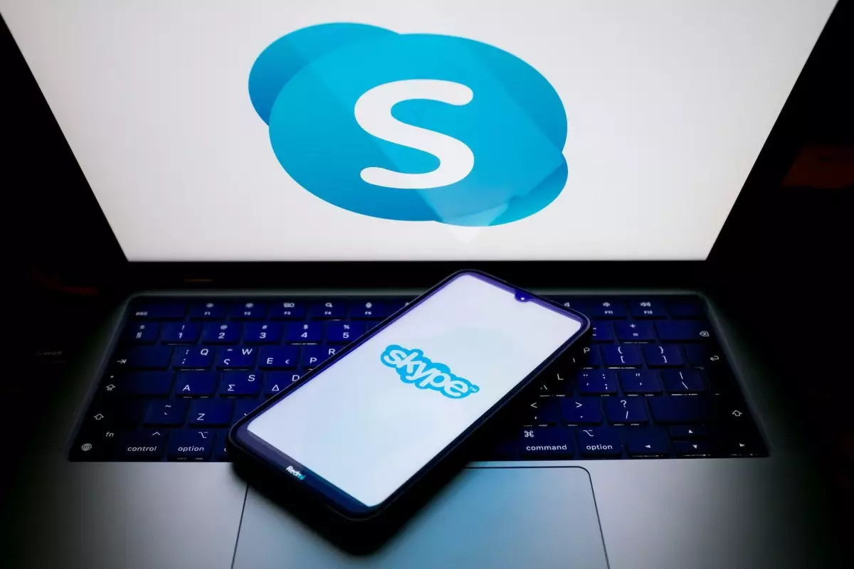 Embracing Change: The Silver Lining of Skype’s Sunset