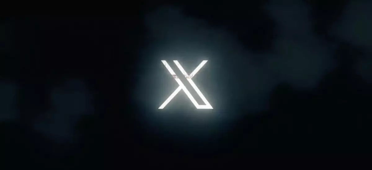 Transformative XChat: A Step Towards Powerful Privacy
