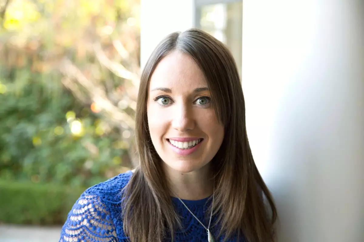 Revolutionizing Financial Accessibility: The Power of AI to Democratize Estate Management